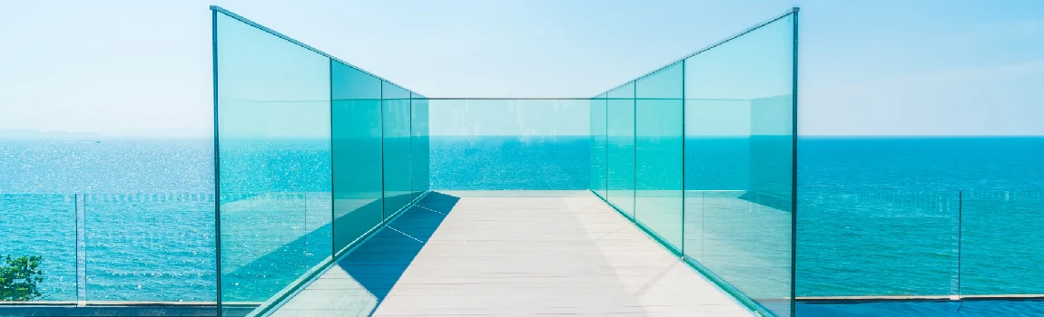 Customized Glass Pool Fence Repair Services in Davie, FL